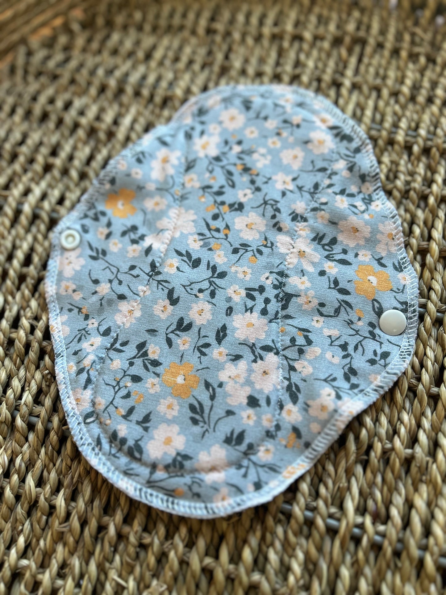 Reusable 8 Inch Mama Cloth - Regular