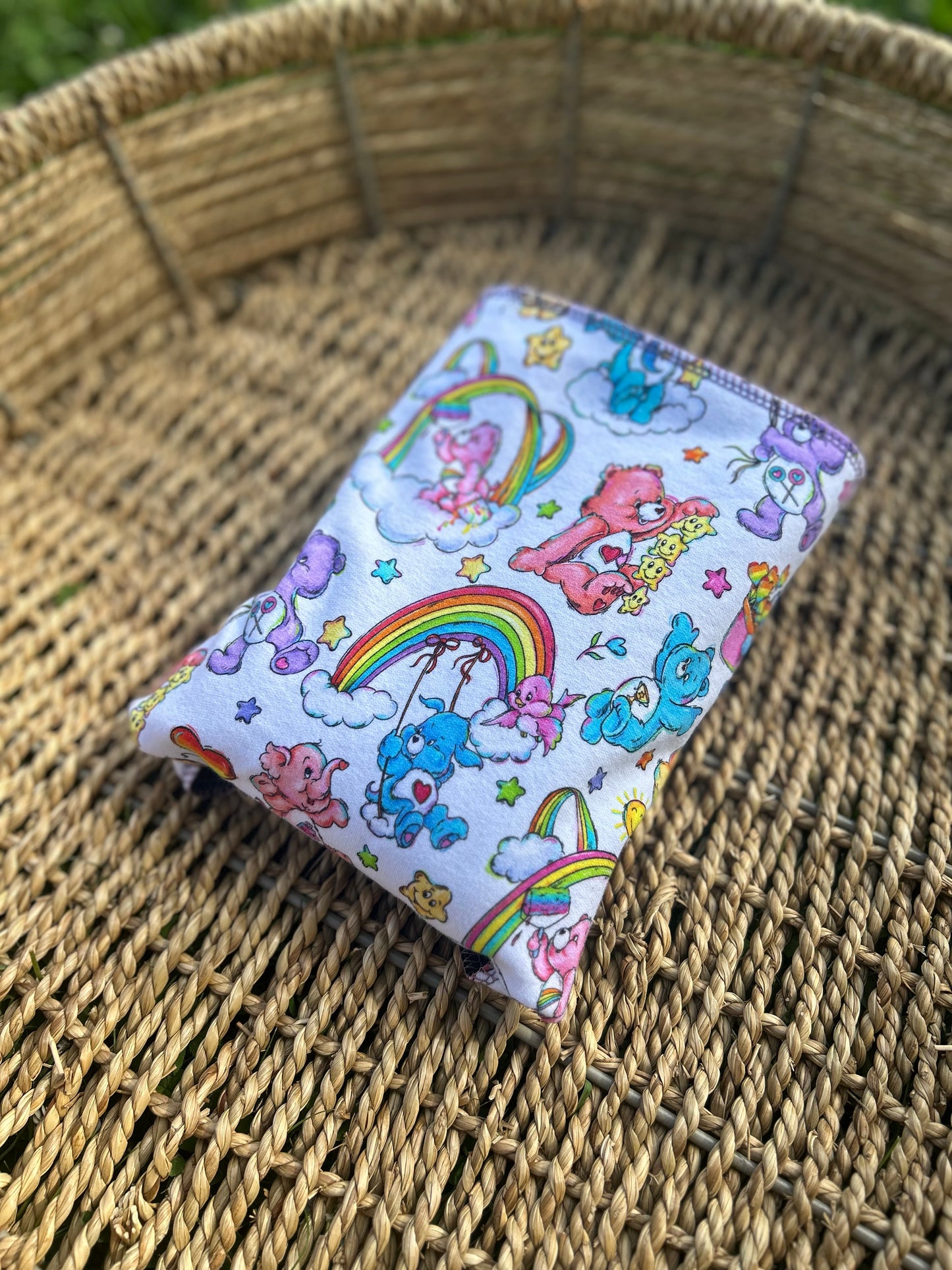 2 Layer Contour - Rainbow Pals