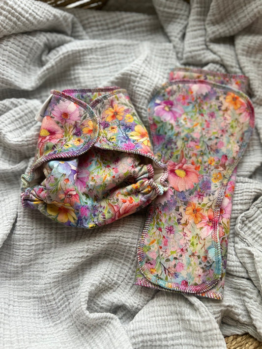 Newborn Snapless Serged Fitted - Painted Petals