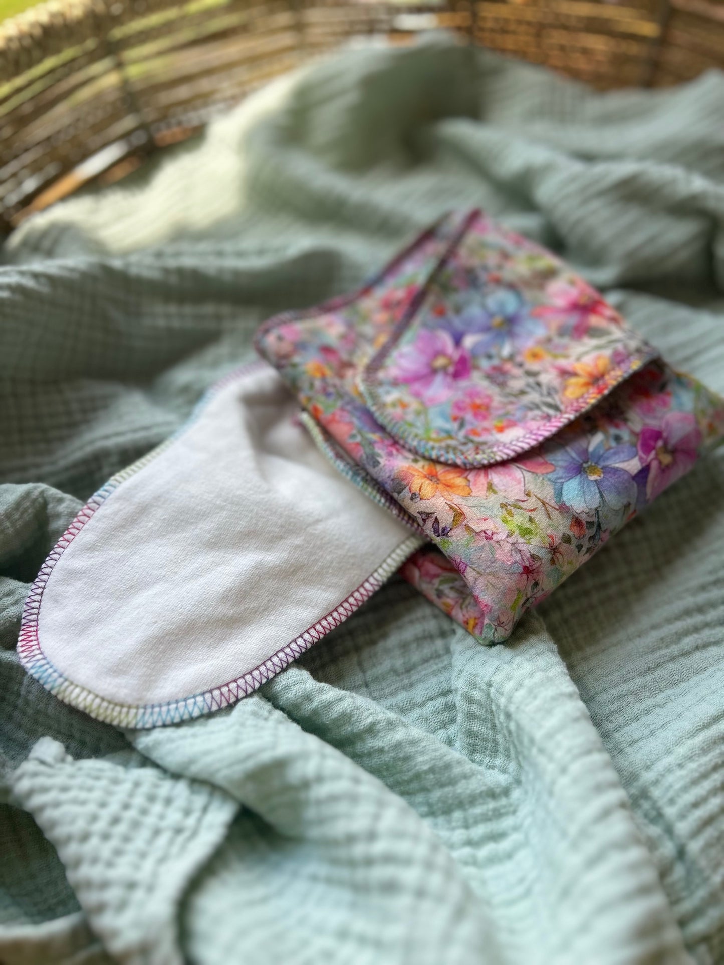 Newborn Preflat - Painted Petals