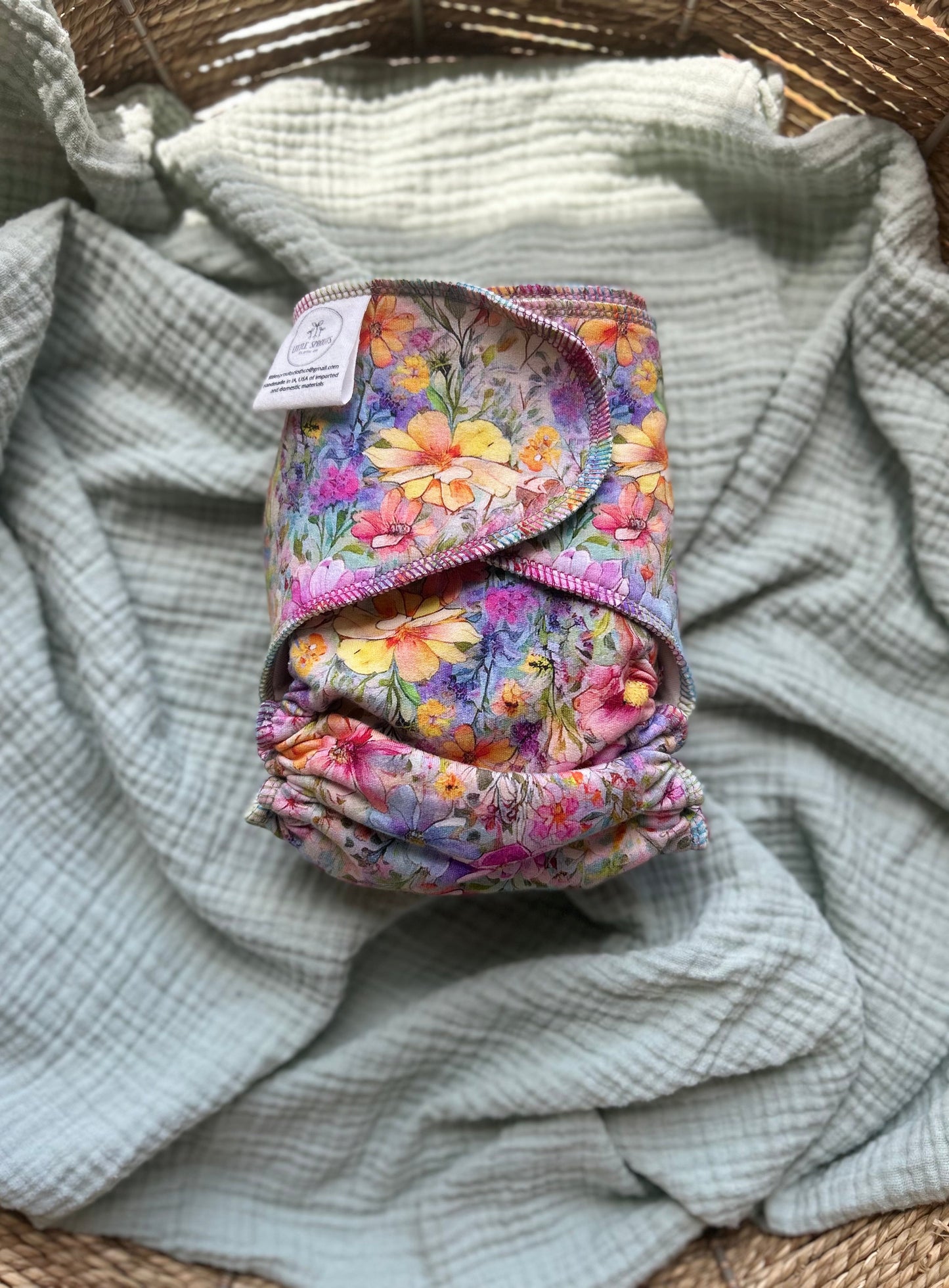 OS Snapless Serged Fitted - Painted Petals